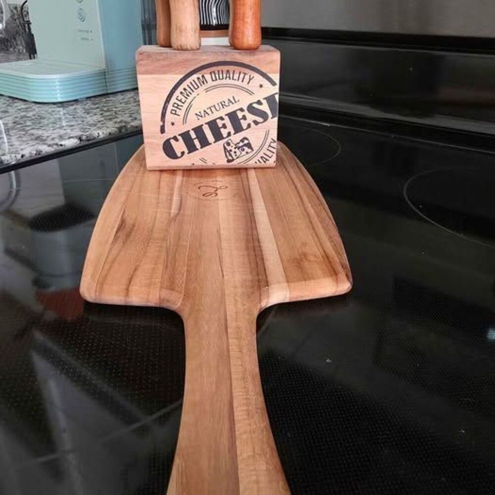 Cheese board w/ knife block